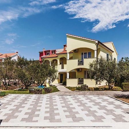 Apartment Roncevic Врси Екстериор снимка
